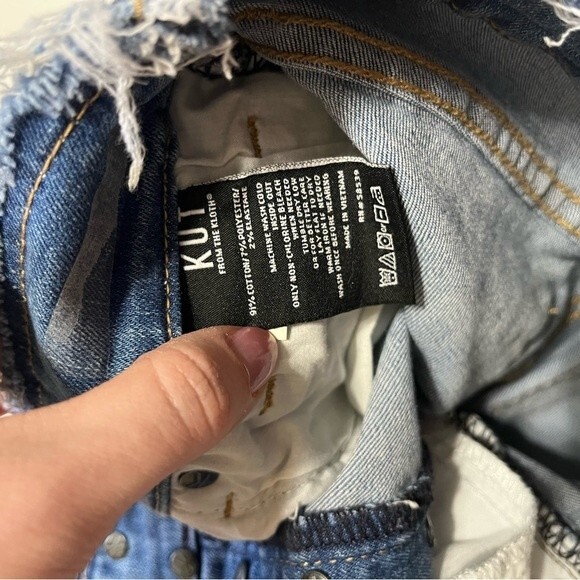 Kut from the Kloth Connie Fab Ab Skinny Raw Hem- Sz 2 - Picture 5 of 7